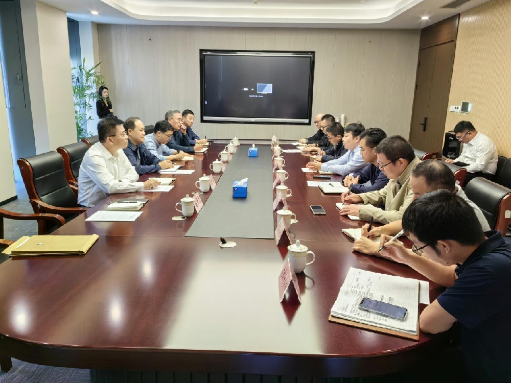 ����app���վ����-�����й��͹���ҵ�񸰺��ݡ���ɽ��չ����ѧϰ